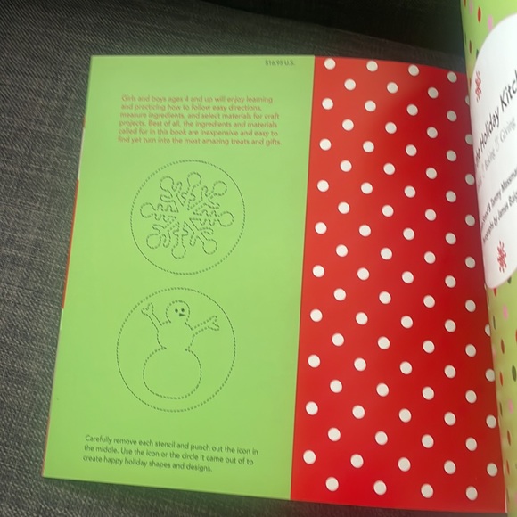 Pottery Barn Kids Kids in the Holiday Kitchen cookbook - Picture 4 of 11